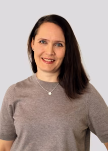 Reija Selin on Luotuan sertifioitu business coach (ICF, ACC) ja tarjoaa keskusteluhetkiä tyhy-päivä -ohjelmaan.