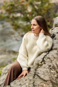 Johanna Kaaretsalo on HolWen hyvinvointivalmentaja ja tarjoaa palauttavia palveluja tyhy-päivä -ohjelmaan.